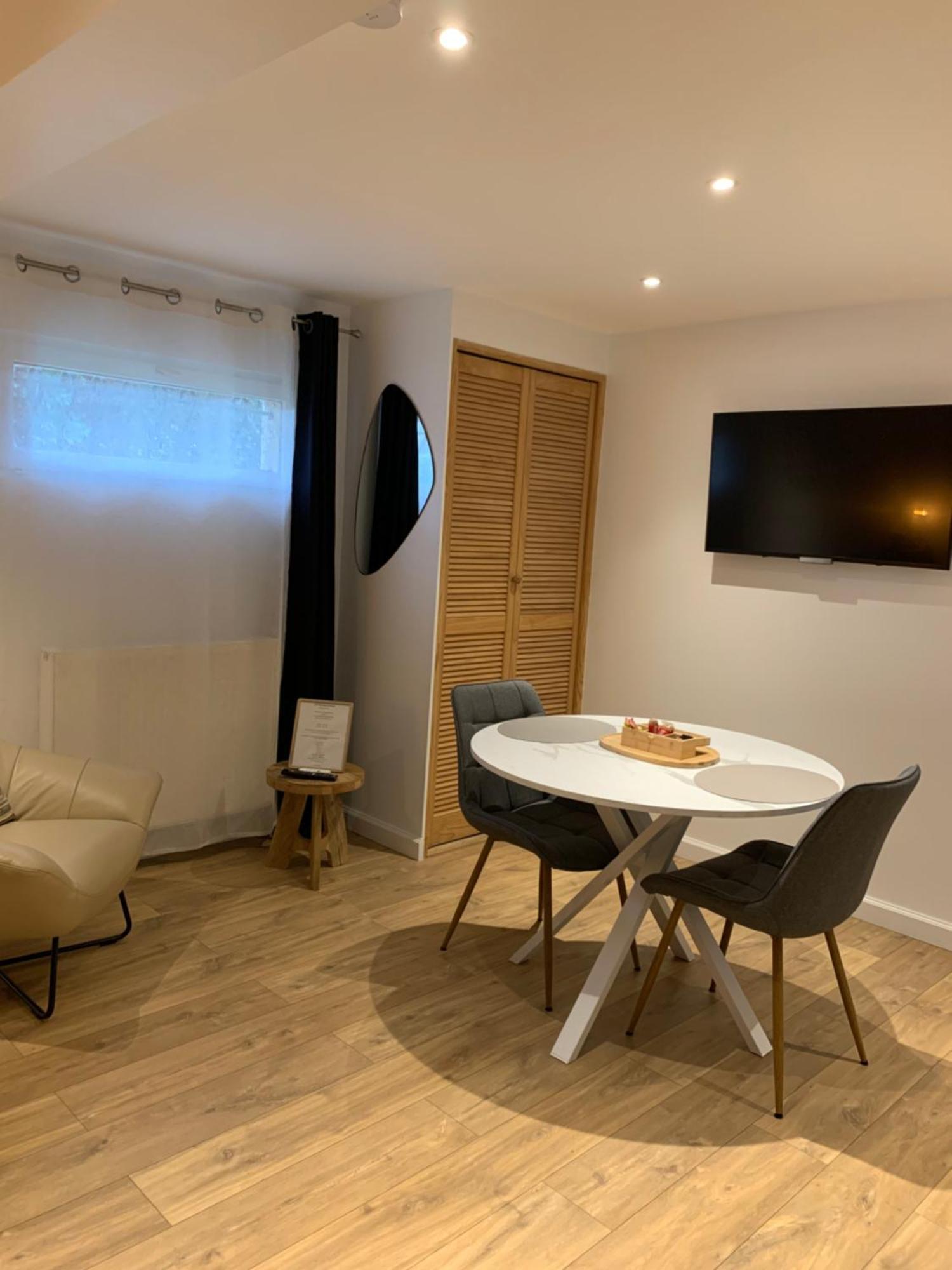 Studio Equipe Le Chasseland Chassieu Dış mekan fotoğraf